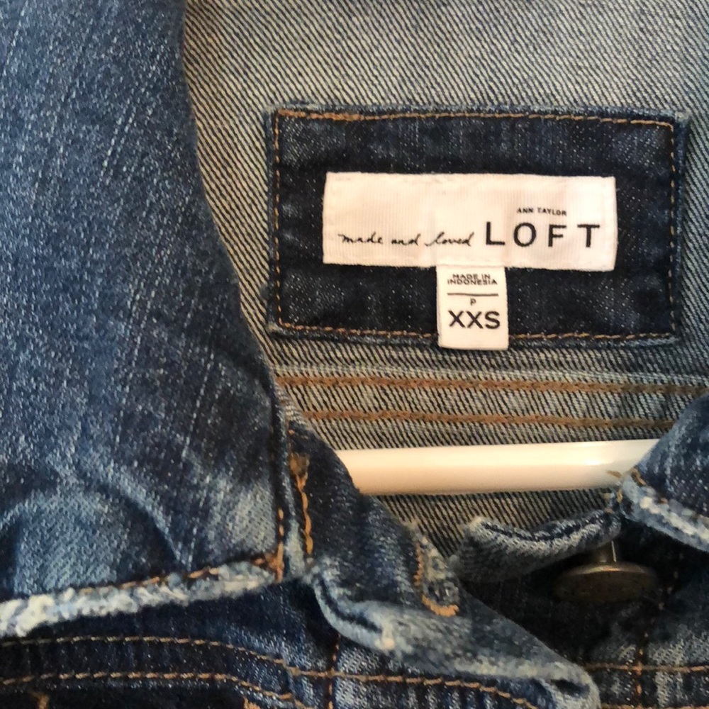 Denim jacket - Picture 2 of 3